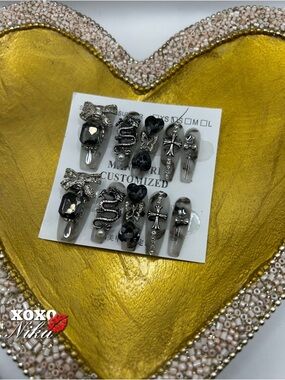 Gothic handmade press-on nails (Size S) 10pc